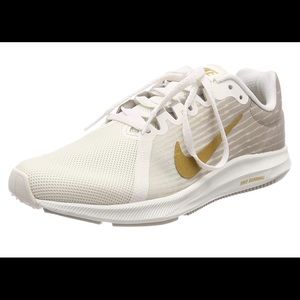 Nike Downshifter Size 8